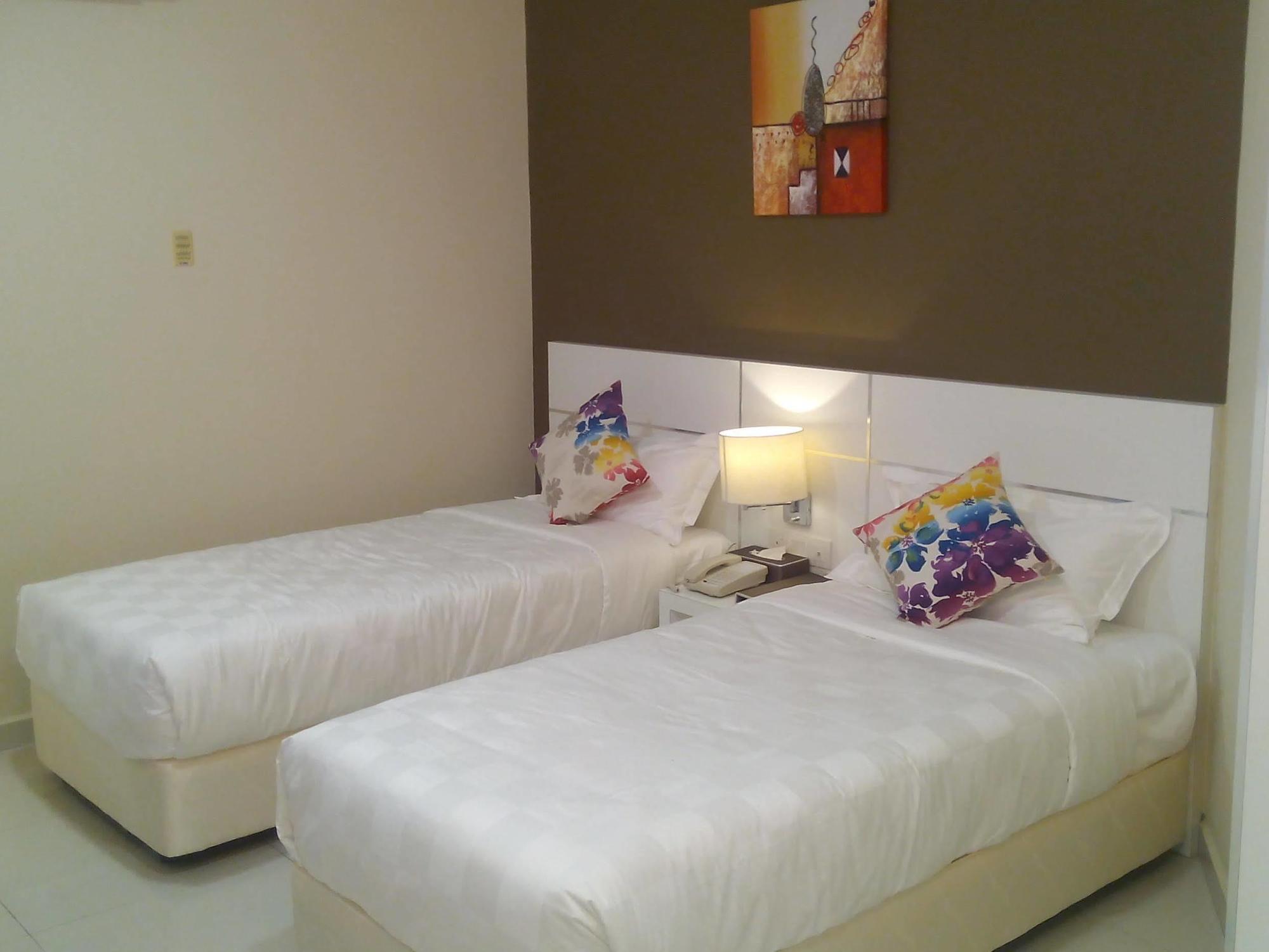 Hotel Mornington Bukit Permata Lumut Exterior foto